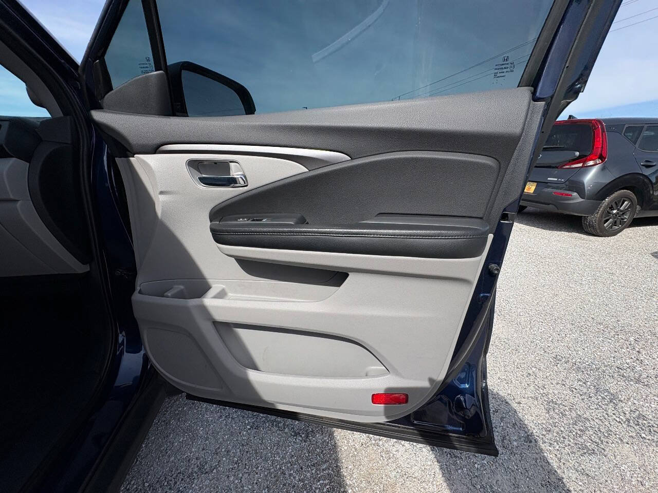 Used 2016 Honda Pilot EX image 39