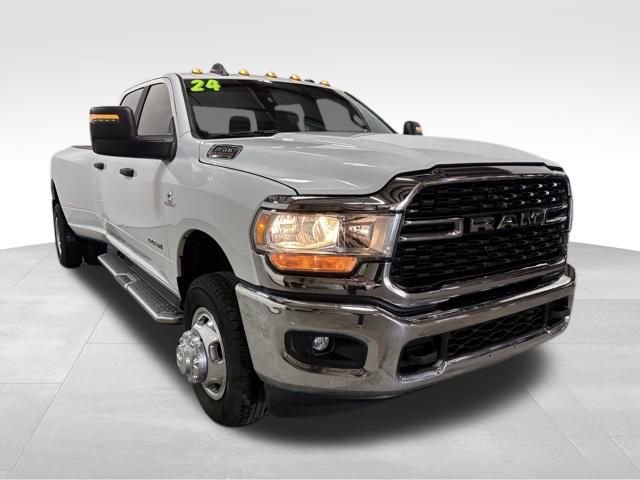 Used 2024 RAM 3500 Big Horn image 5