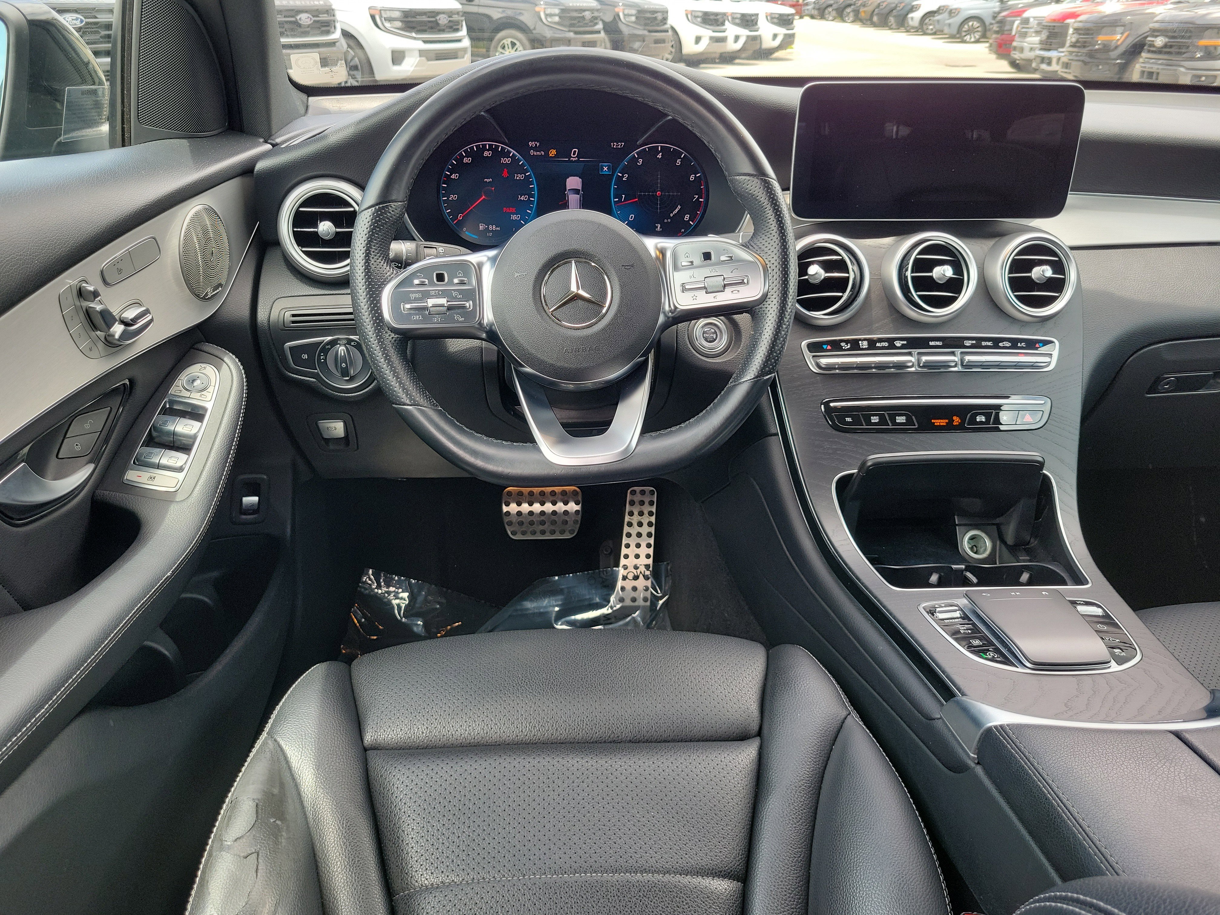 Used 2021 Mercedes-Benz GLC 300 image 19