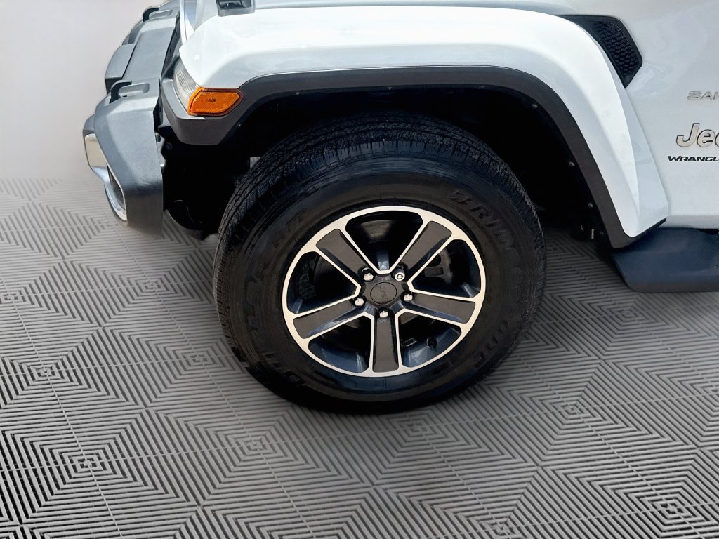 Certified 2023 Jeep Wrangler Unlimited Sahara AWD/4WD image 35