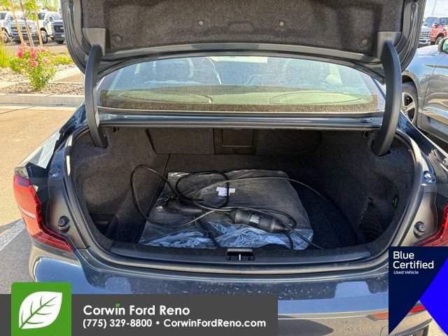 Used 2024 Volvo S60 T8 Ultimate AWD/4WD image 8