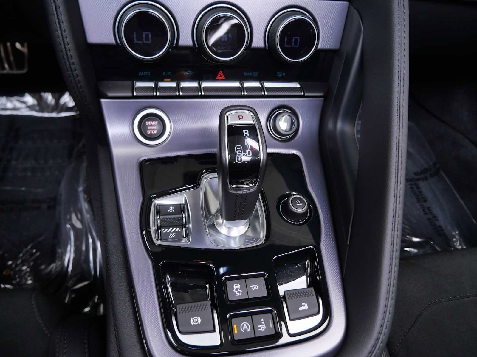 Used 2023 Jaguar F-TYPE Convertible RWD image 25