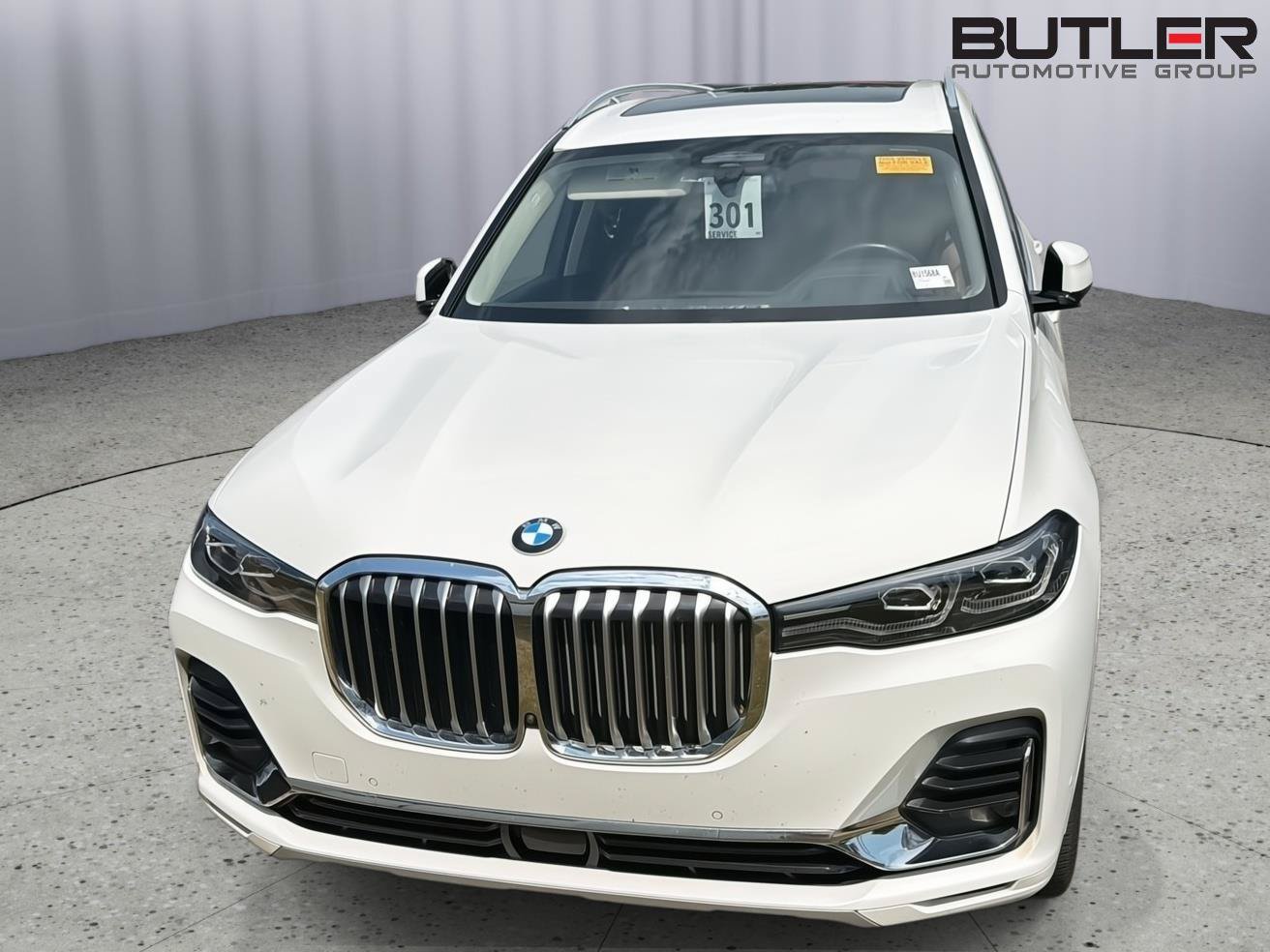 Used 2022 BMW X7 xDrive40i w/ Executive Package AWD/4WD image 3