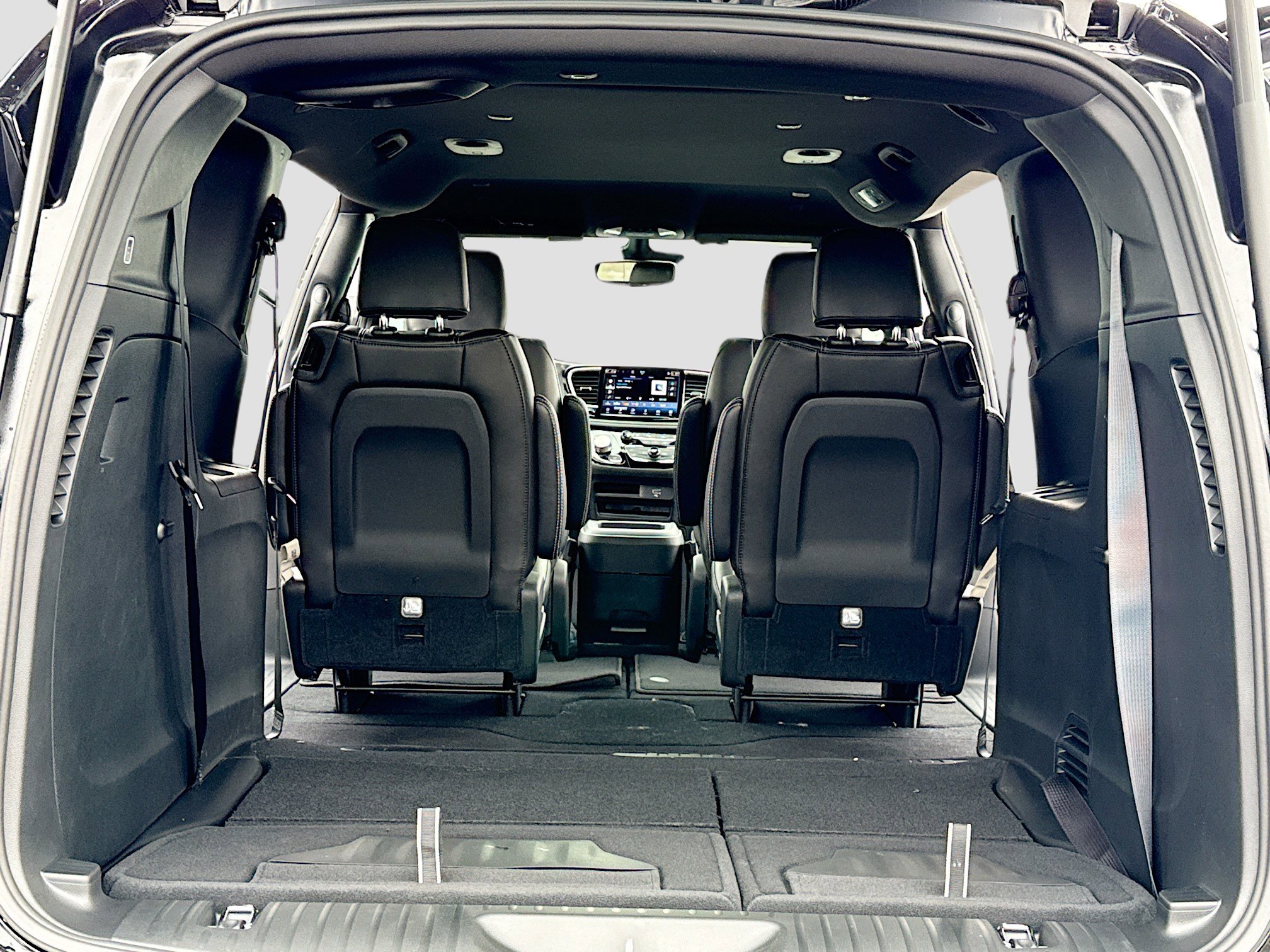 New 2026 Chrysler Pacifica Select image 7