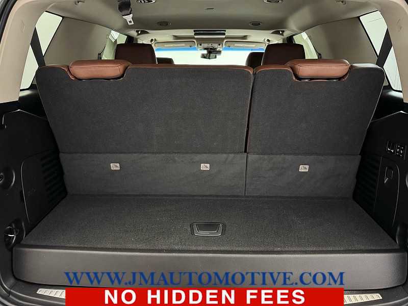 Used 2018 Cadillac Escalade Premium Luxury AWD/4WD image 17