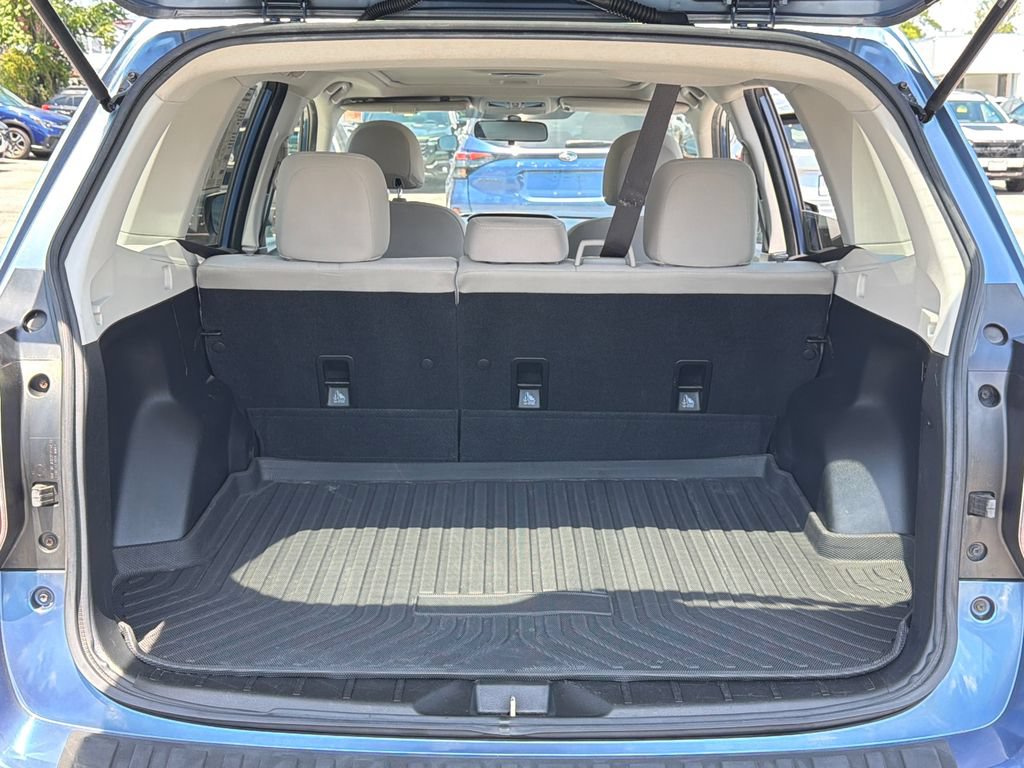 Used 2015 Subaru Forester 2.5i Premium w/ All-Weather Package AWD/4WD image 20