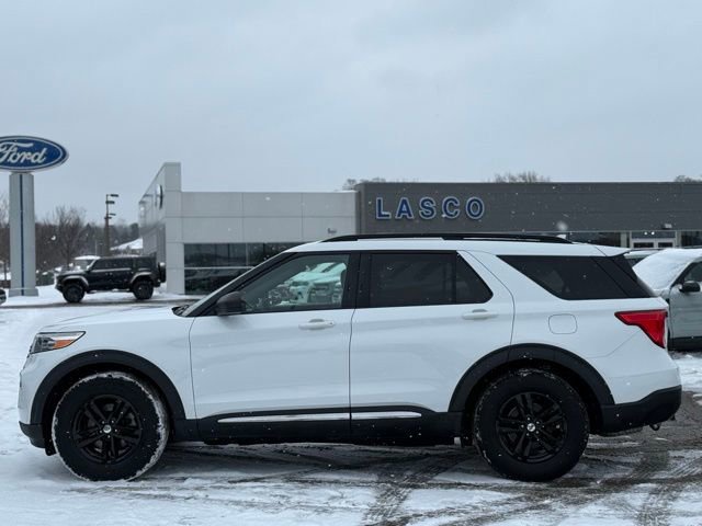 Used 2020 Ford Explorer XLT w/ Equipment Group 202A image 40