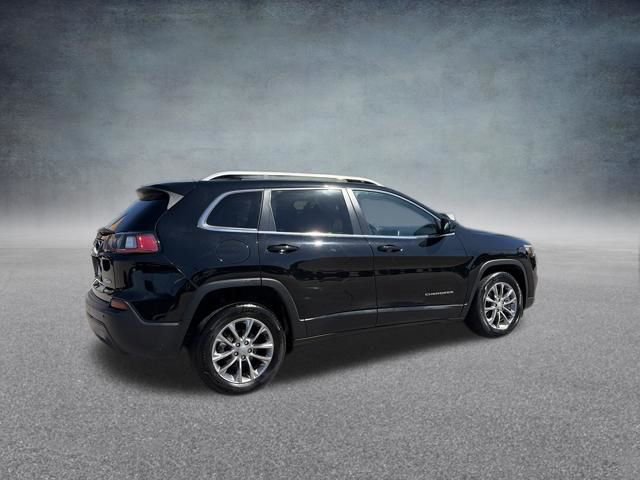 Used 2020 Jeep Cherokee Latitude Plus w/ Cold Weather Group FWD image 4