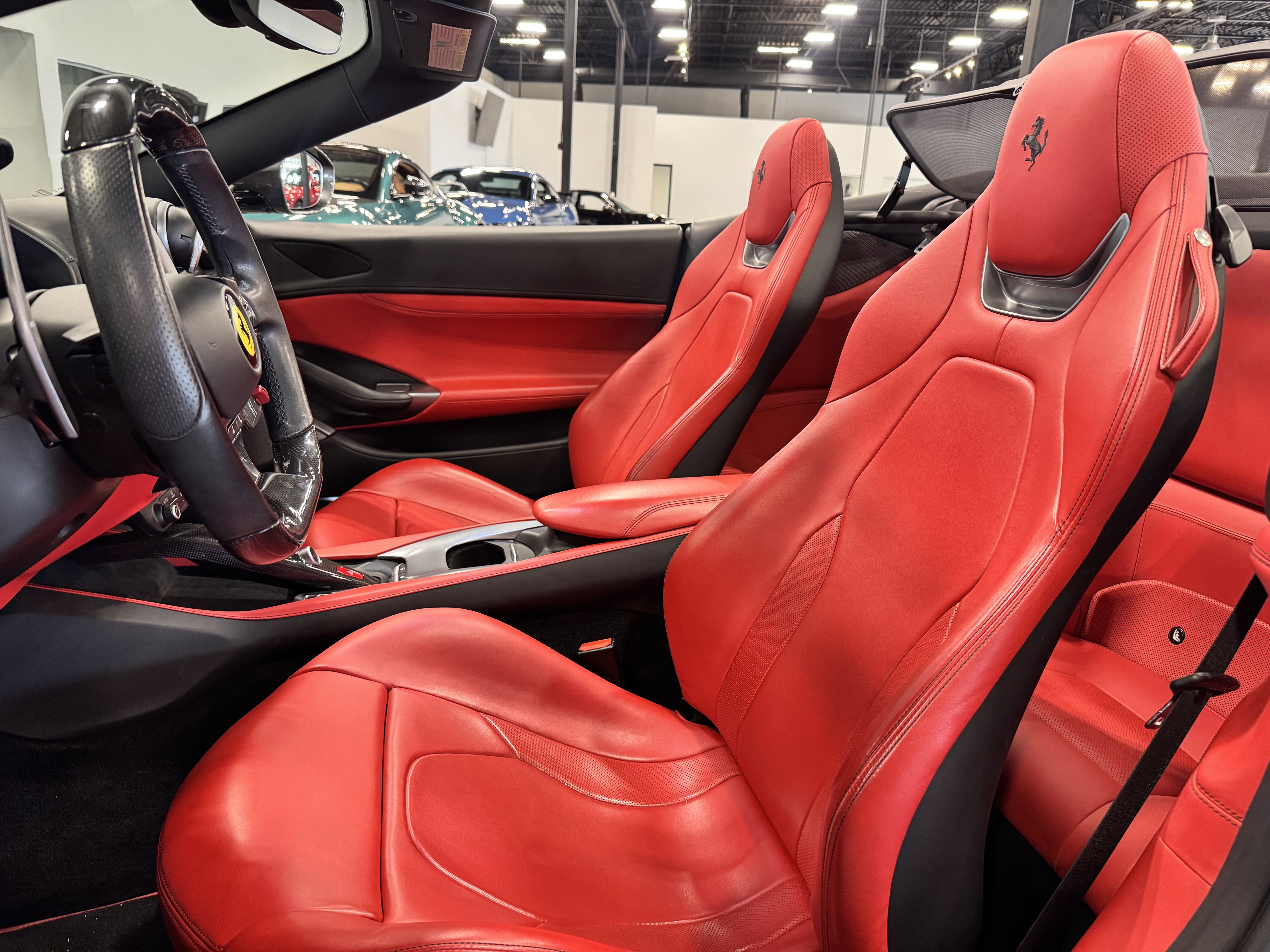 Used 2020 Ferrari Portofino image 10