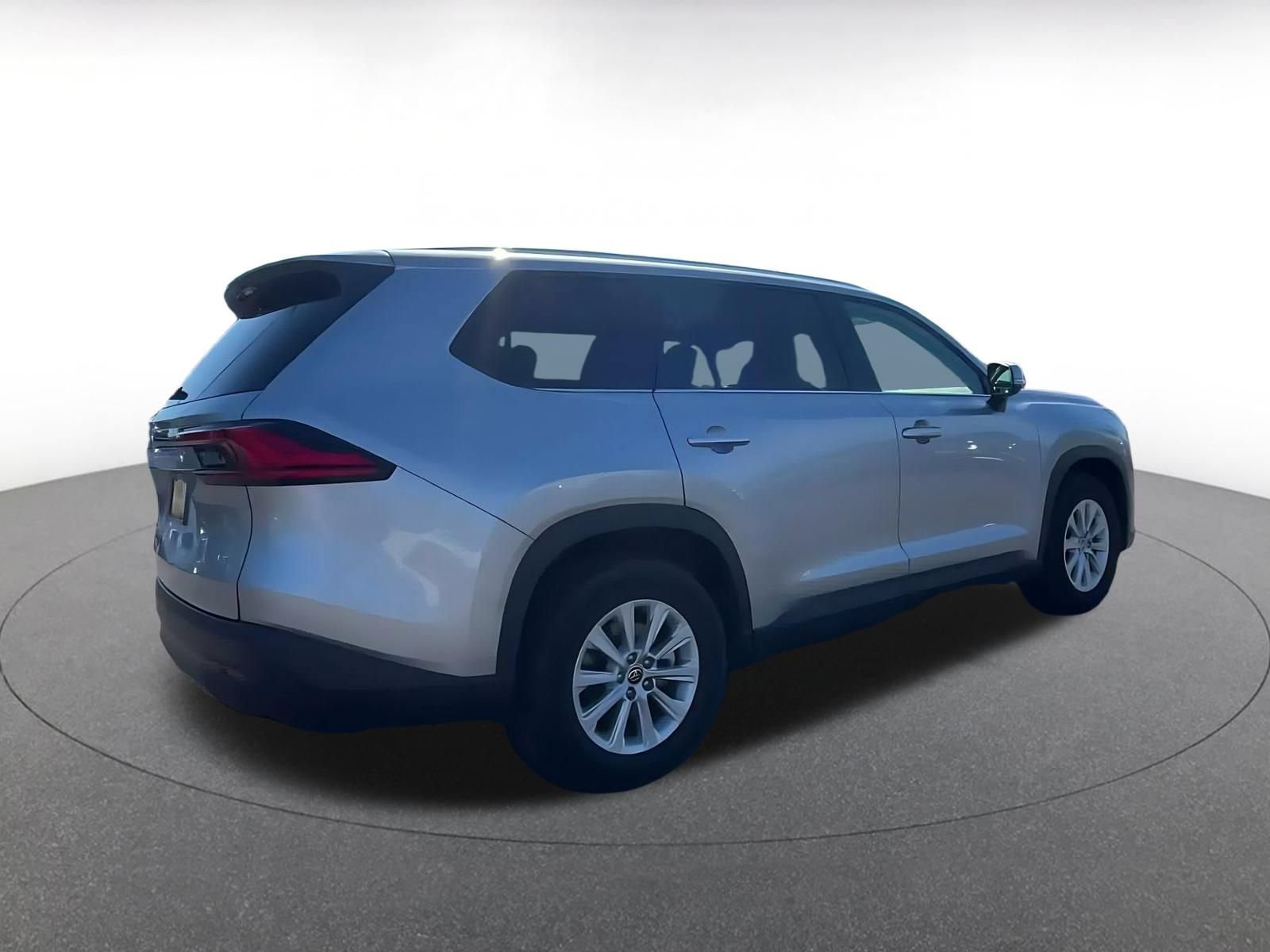 Used 2024 Toyota Grand Highlander AWD image 12