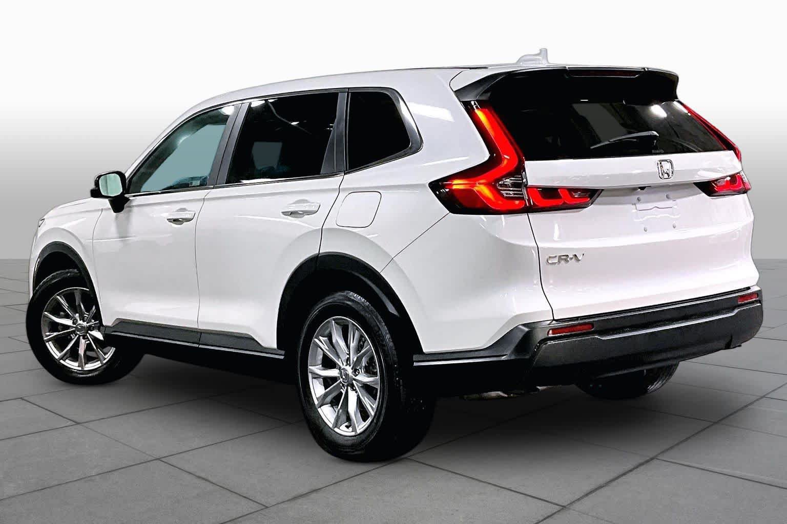 Used 2023 Honda CR-V EX image 12
