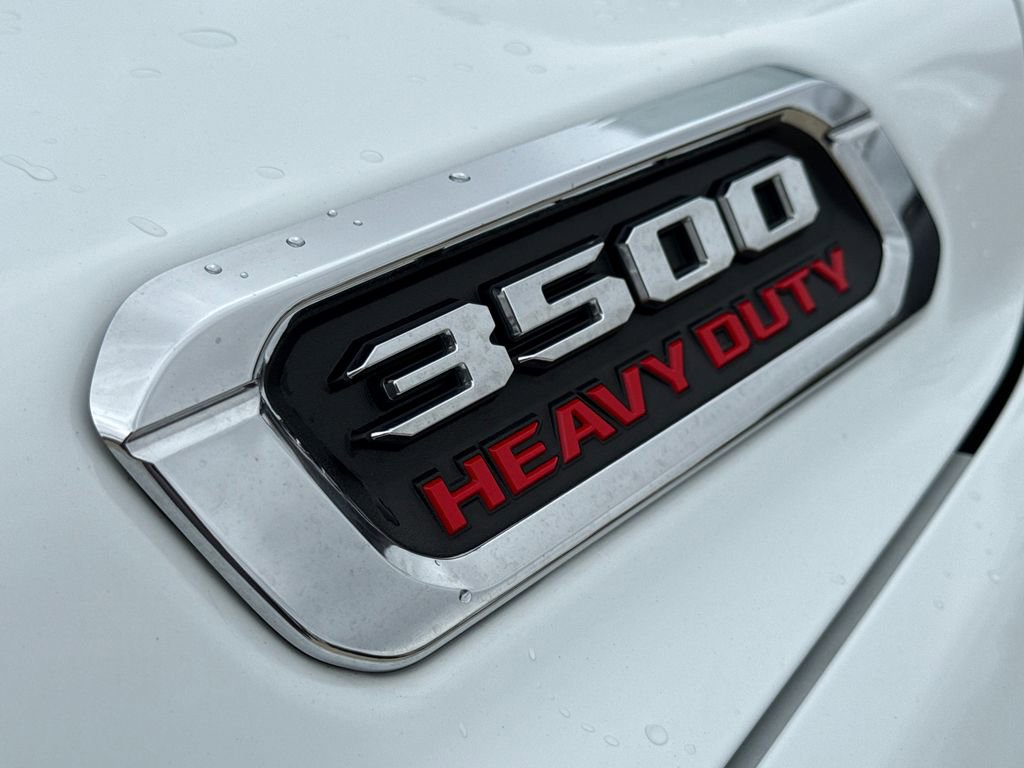 Used 2024 RAM 3500 Laramie AWD/4WD image 6