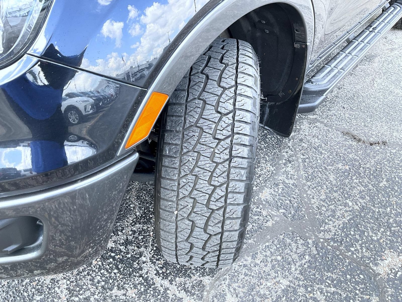 Used 2019 Ford Ranger XLT w/ Equipment Group 302A Luxury AWD/4WD image 23