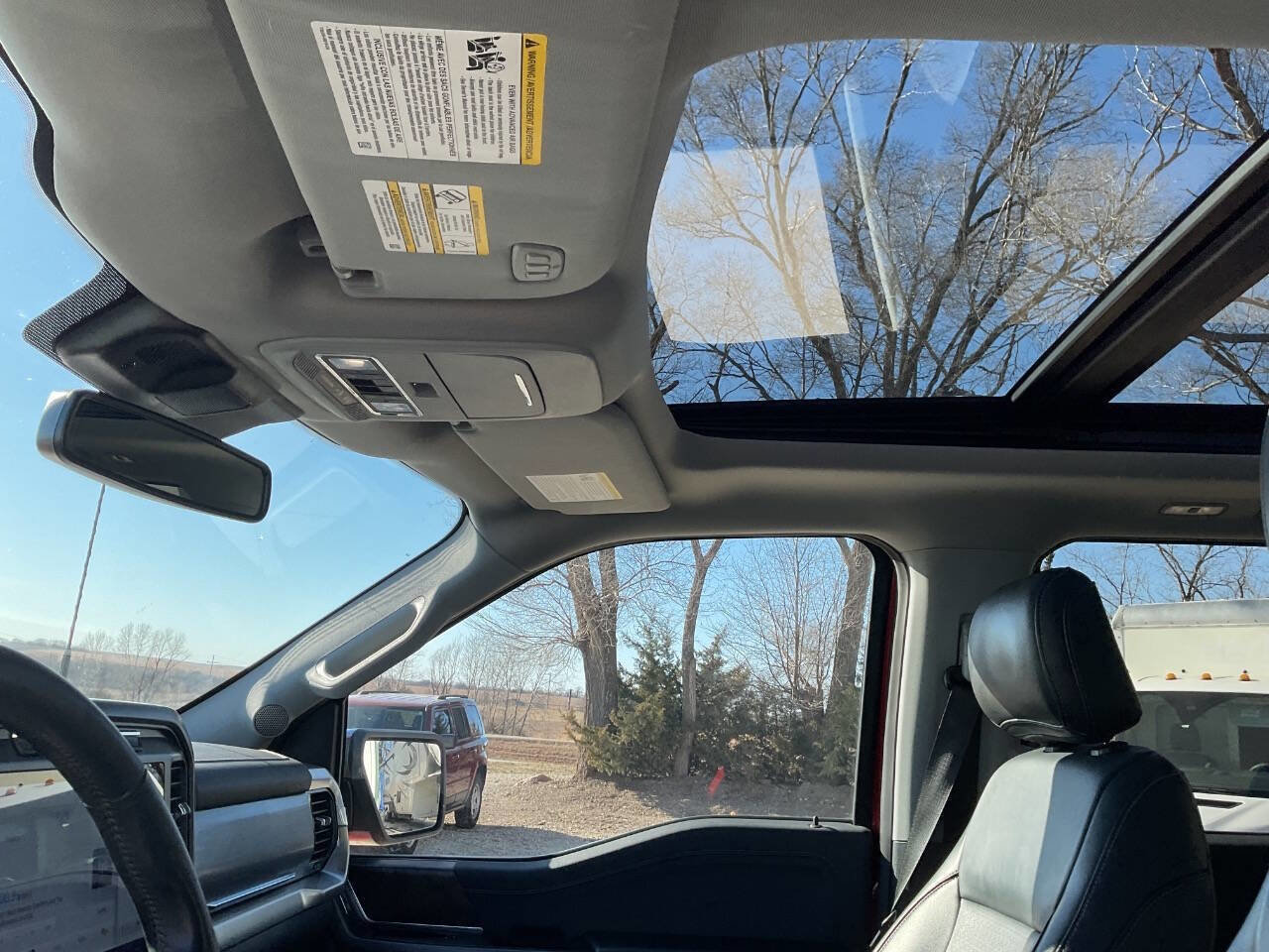 Used 2021 Ford F150 Lariat image 17