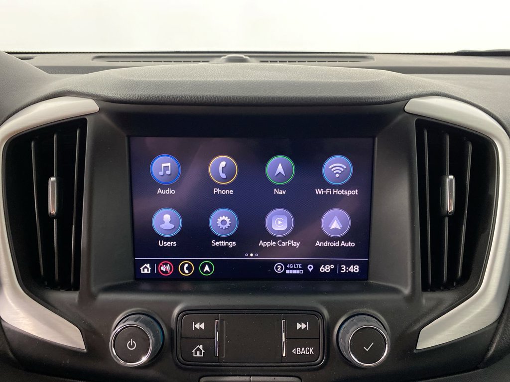 Certified 2024 GMC Terrain SLT w/ Infotainment Package II AWD/4WD image 16