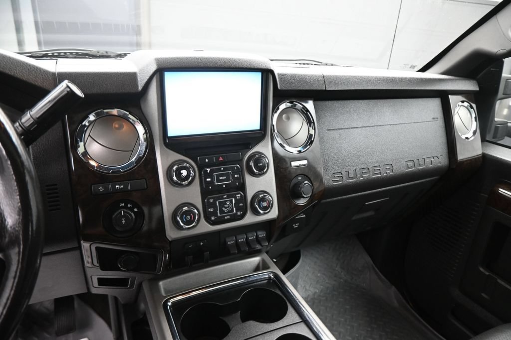 Used 2013 Ford F350 Platinum AWD/4WD image 5