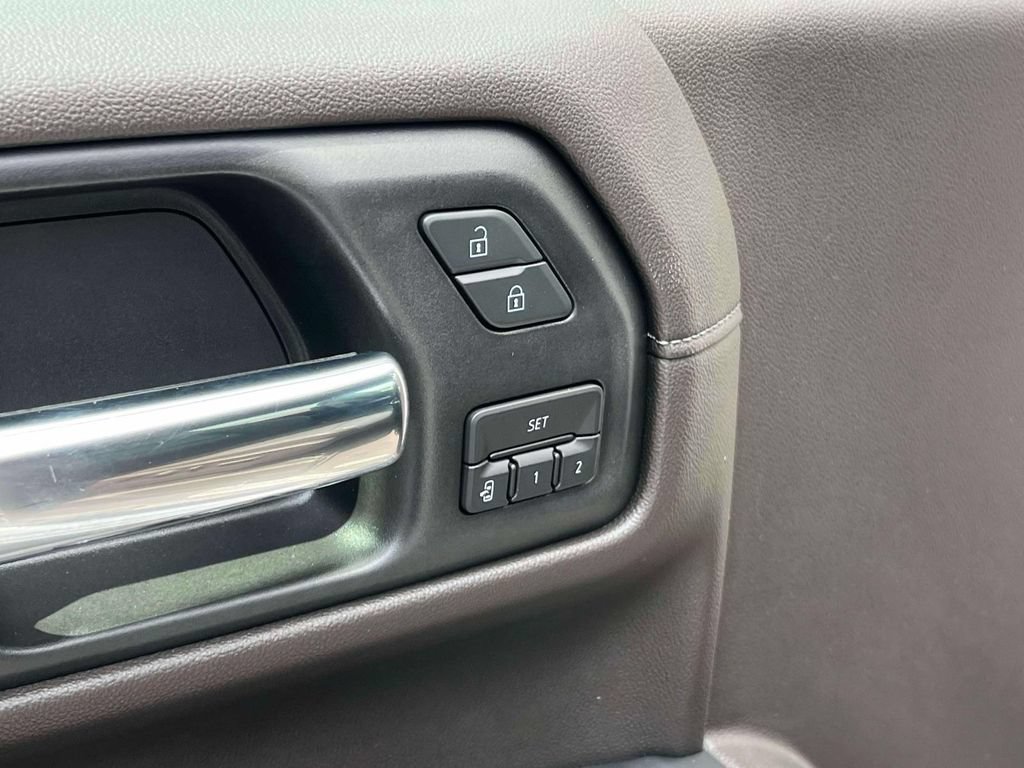 Certified 2020 GMC Sierra 1500 Denali w/ Denali Ultimate Package AWD/4WD image 24