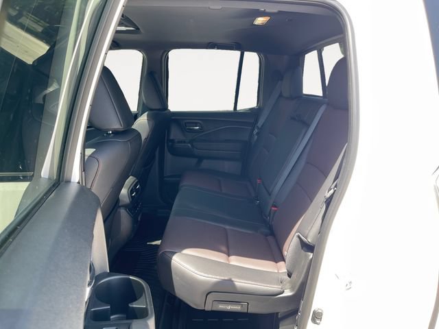 Used 2025 Honda Ridgeline Black Edition image 13