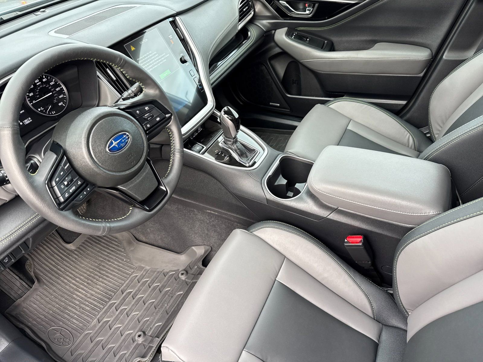 Used 2025 Subaru Outback Onyx Edition image 10