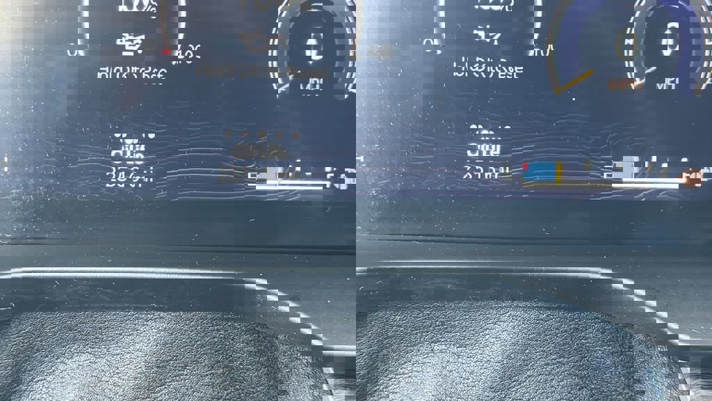 Used 2023 Jeep Grand Cherokee L Limited w/ Luxury Tech Group II image 29