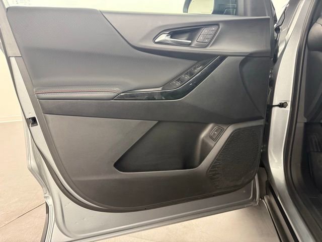 Certified 2025 Chevrolet Equinox RS w/ Safety and Technology Package image 29