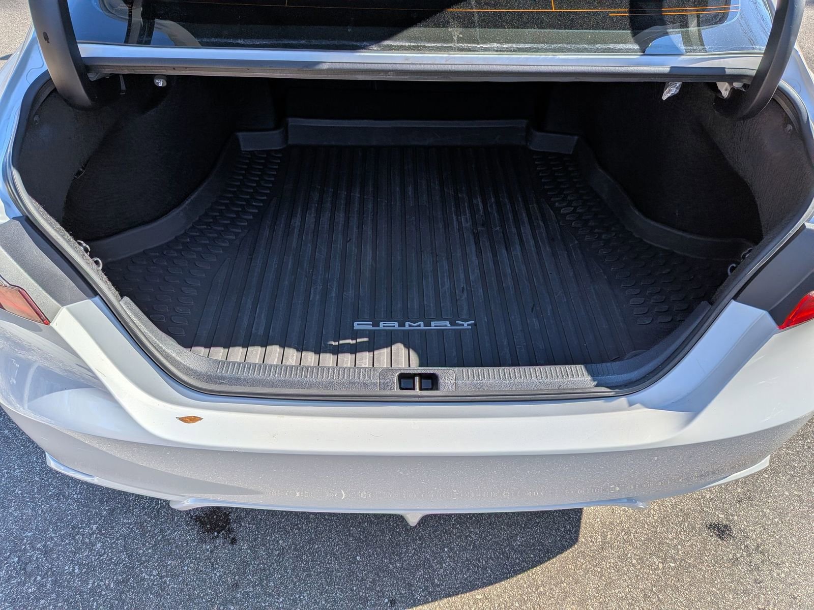 Used 2023 Toyota Camry XSE w/ Cold Weather Package image 32