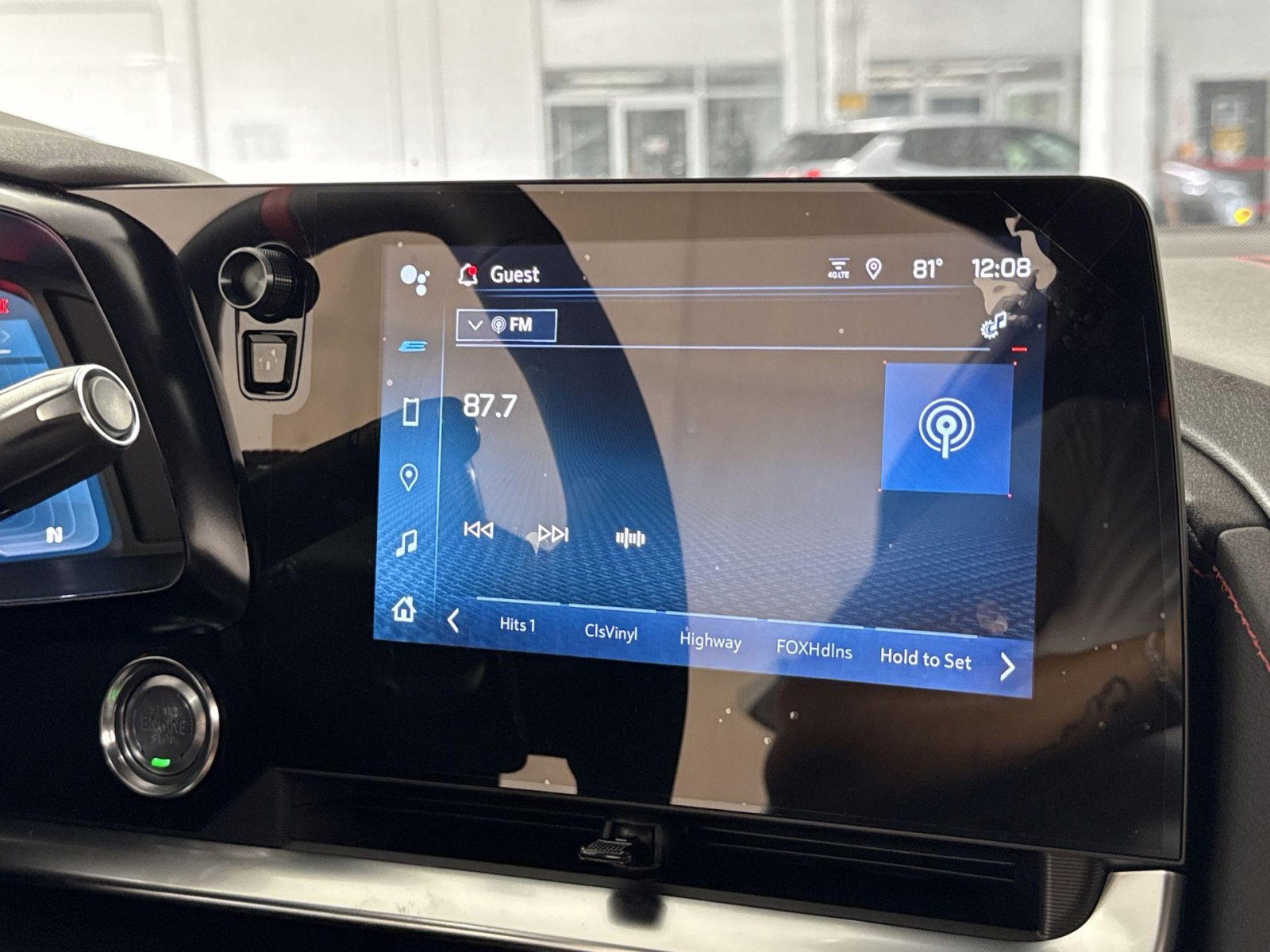 New 2025 Chevrolet Corvette E-Ray w/ Battery Protection Package image 18