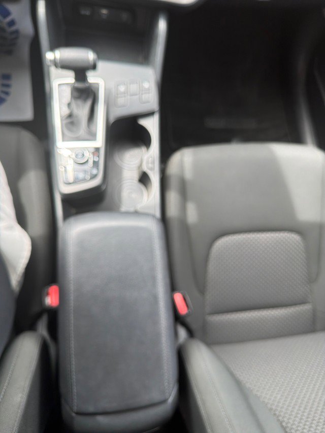 Used 2024 Kia Sportage LX image 24