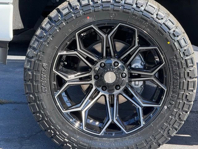 Used 2022 Chevrolet Silverado 1500 RST image 12