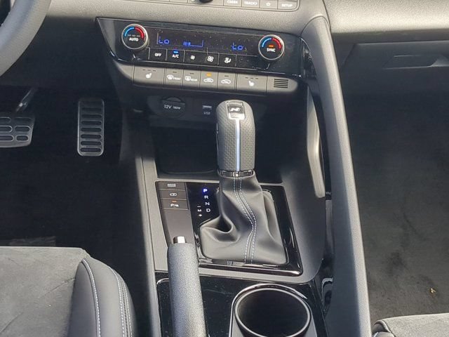Certified 2025 Hyundai Elantra N FWD image 18