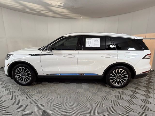 Used 2023 Lincoln Aviator 2WD w/ Premium Package video 3