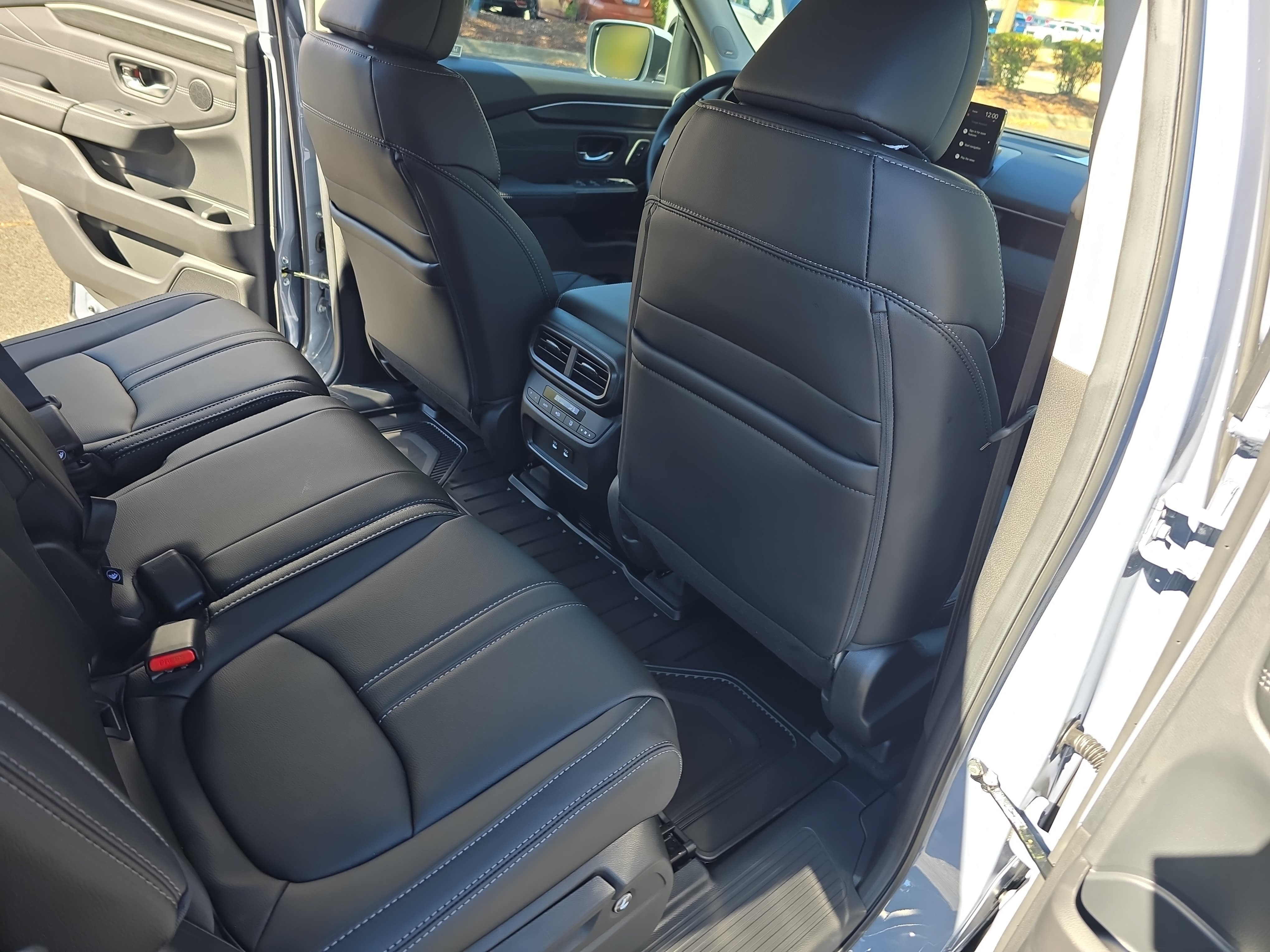 New 2026 Honda Pilot image 11
