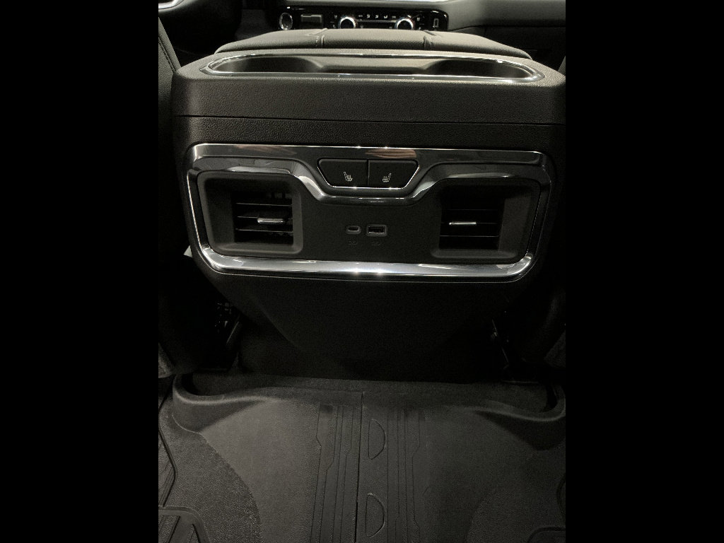 New 2026 GMC Sierra 1500 SLT w/ SLT Premium Package image 19