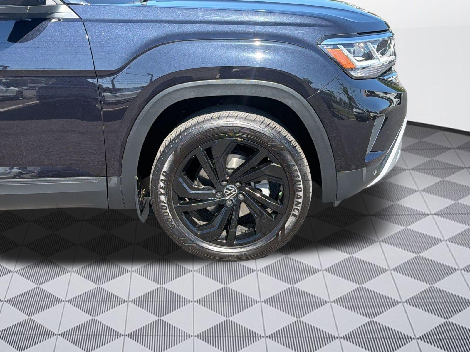 Used 2022 Volkswagen Atlas SE AWD/4WD image 11