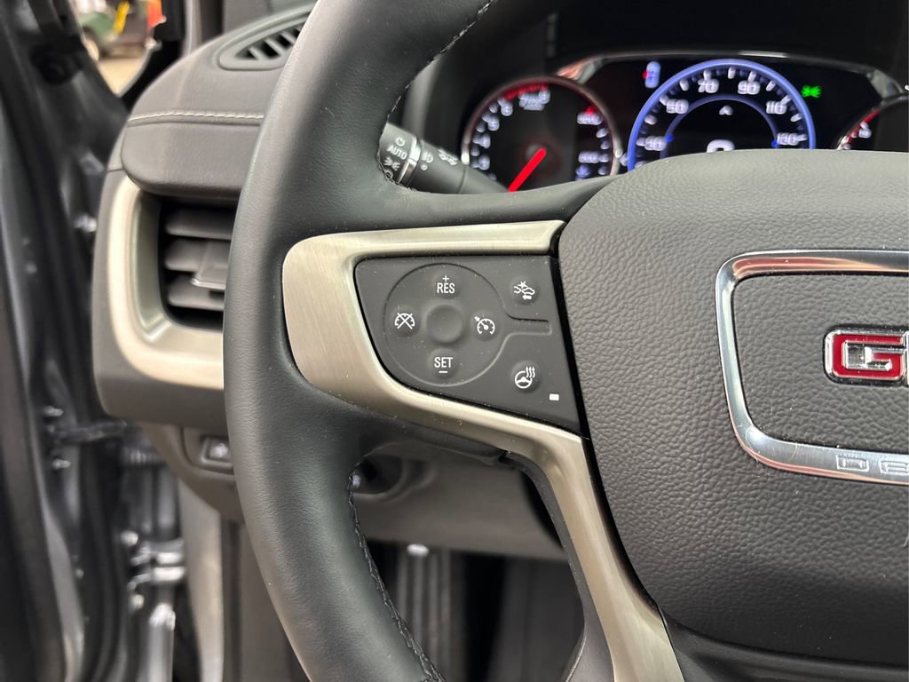 Used 2023 GMC Terrain Denali w/ Denali Premium Package image 29