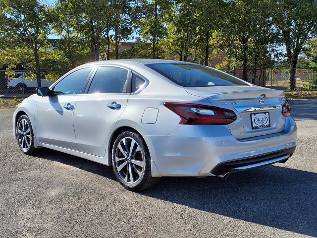 Used 2017 Nissan Altima 2.5 SR FWD image 7