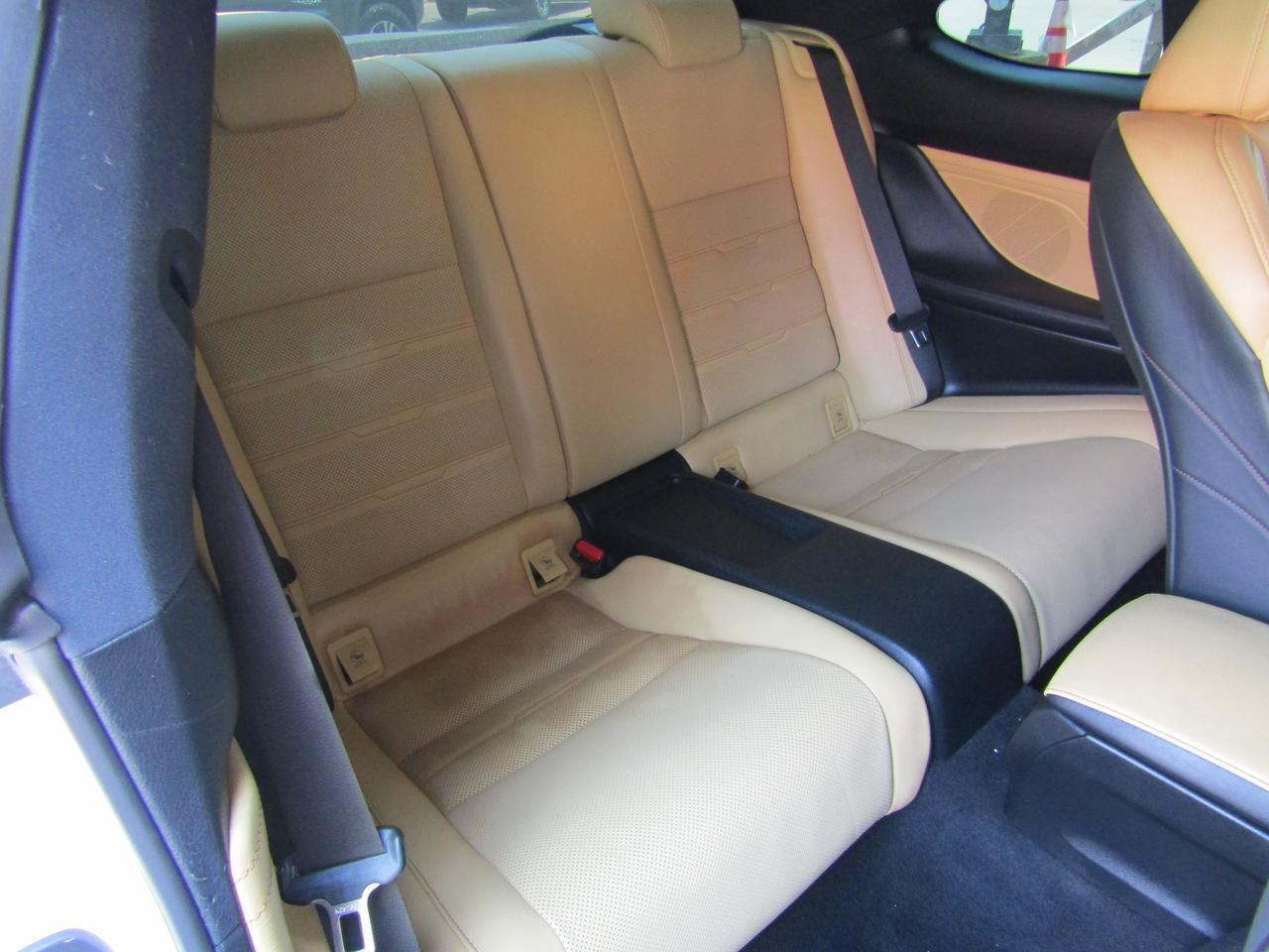 Used 2016 Lexus RC 200t RWD image 13
