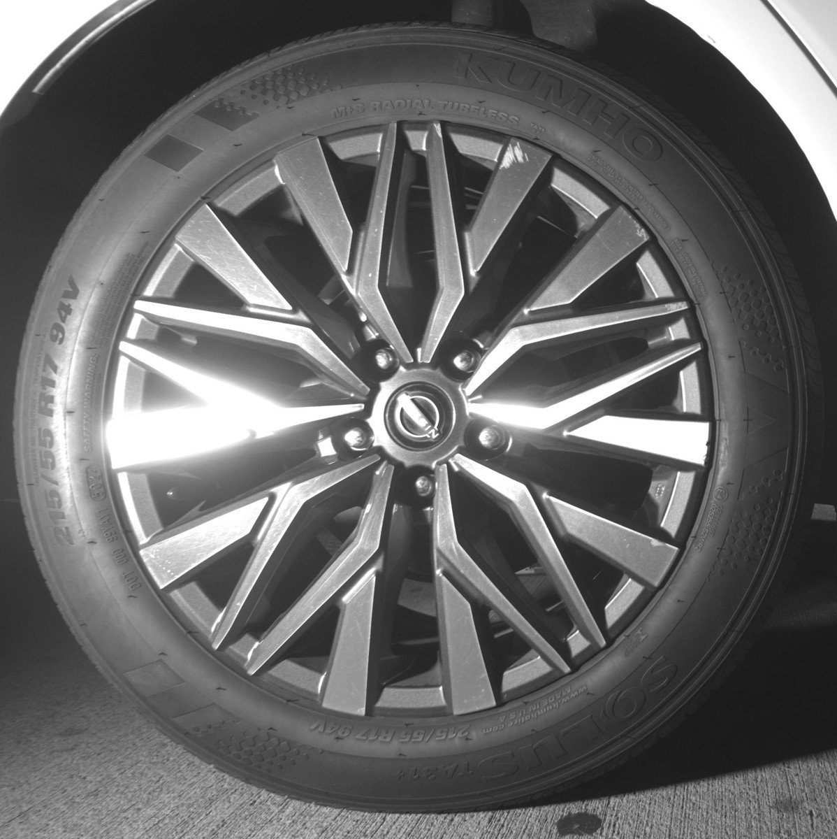 Used 2025 Nissan Altima 2.5 SV image 15
