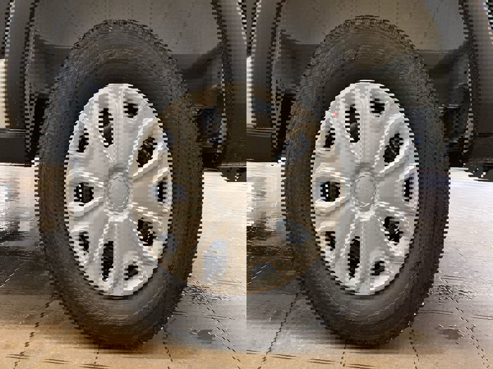 New 2026 Ford Transit 350 MR 148 WB w/ Exterior Upgrade Package image 22