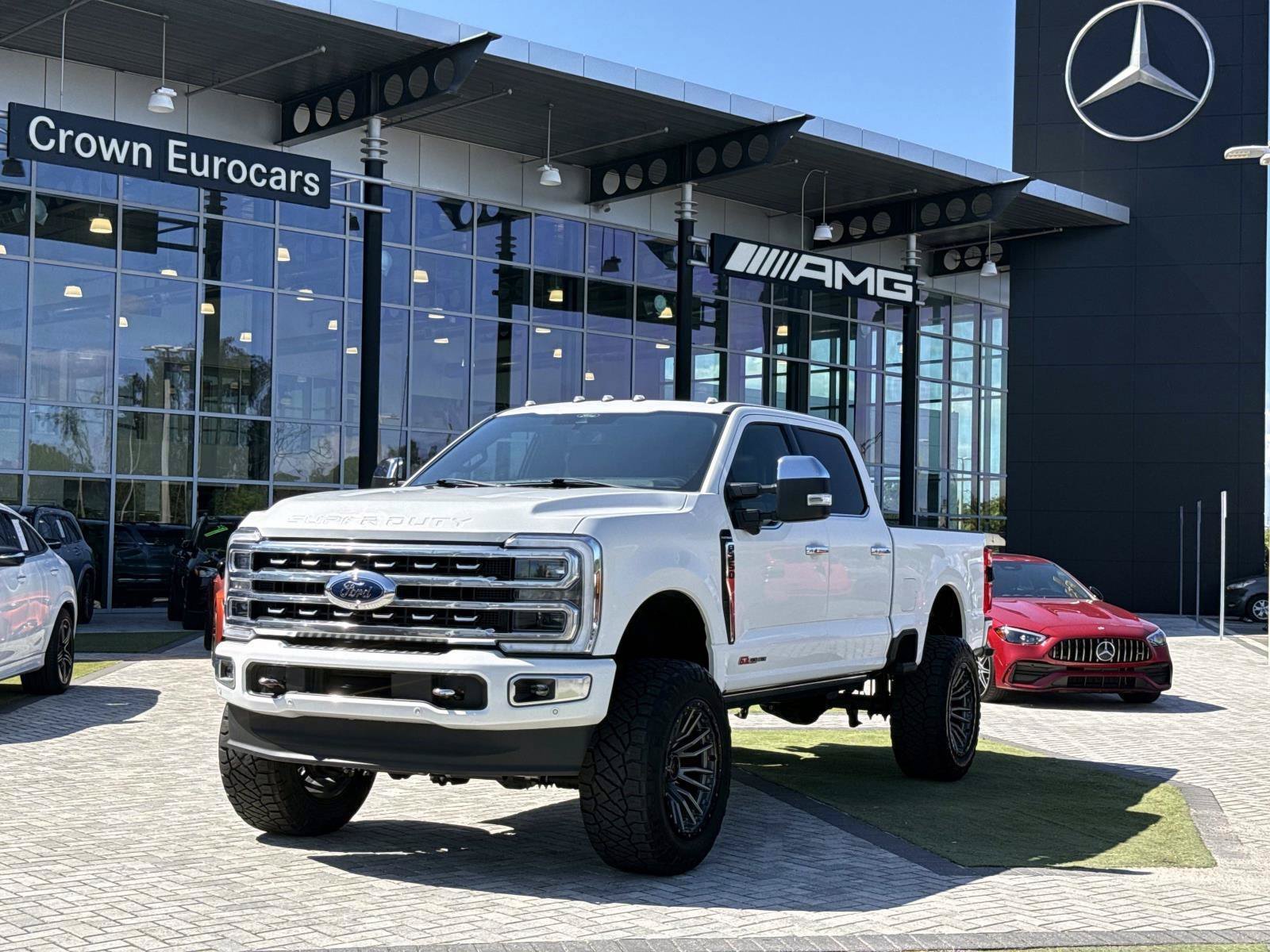 Used 2024 Ford F350 Platinum AWD/4WD image 1