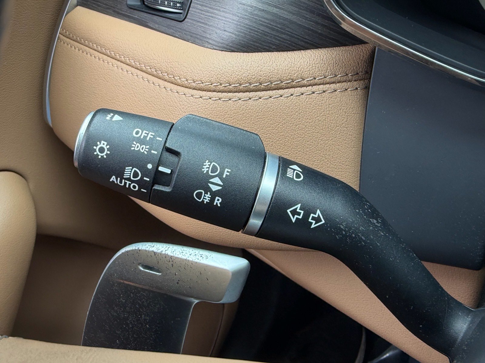 Used 2023 Jaguar F-PACE S AWD/4WD image 31