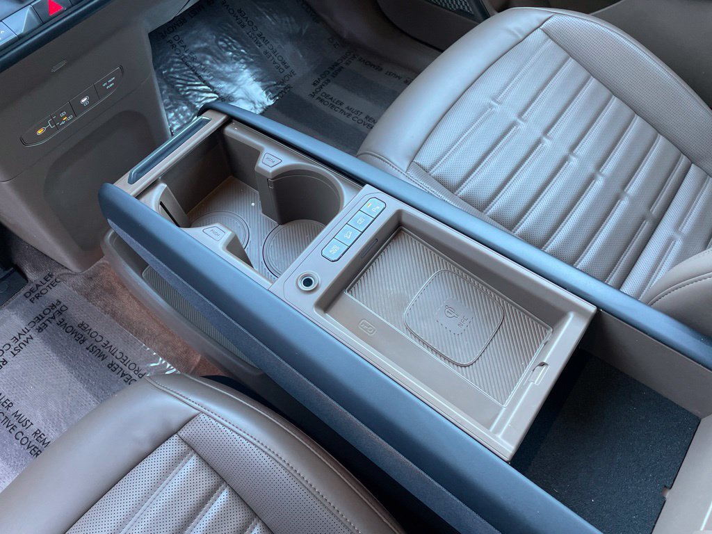 Used 2024 Kia EV9 Land AWD/4WD image 9