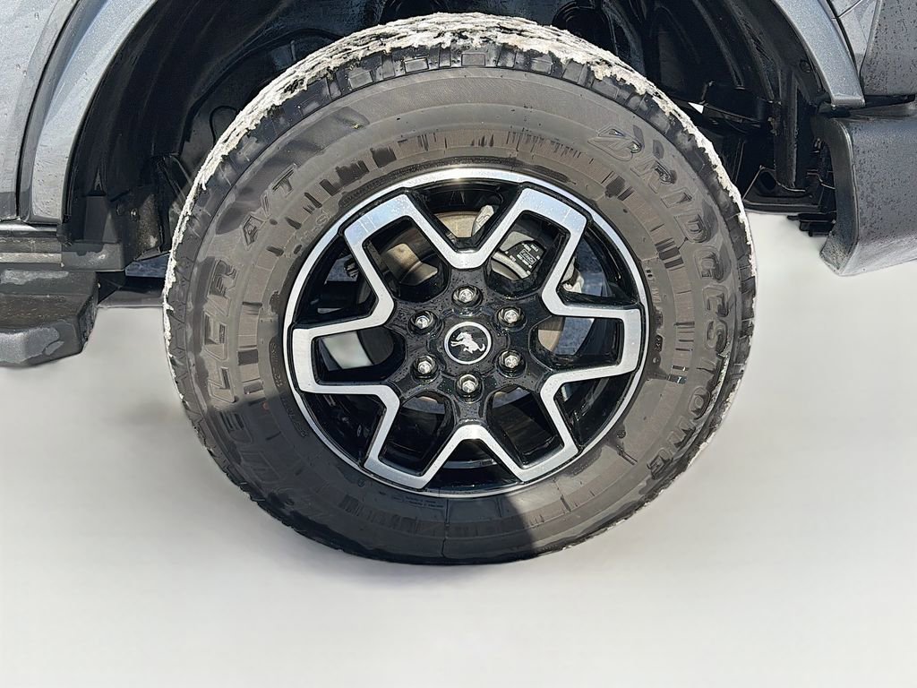 Used 2023 Ford Bronco Outer Banks image 33
