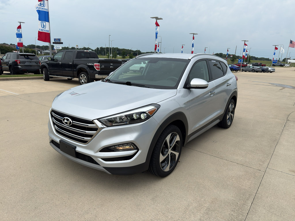 Used 2017 Hyundai Tucson Limited w/ Cargo Package