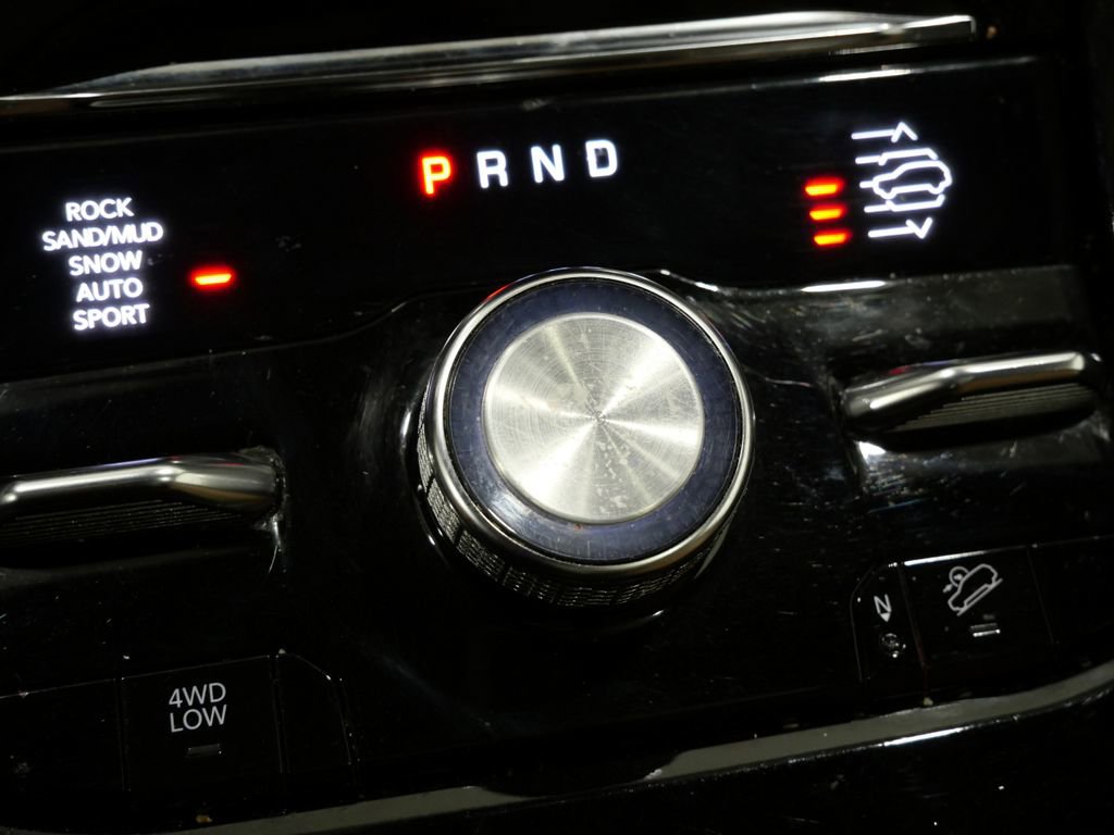 Used 2022 Jeep Grand Cherokee Summit w/ Adv Protech Group IV image 26