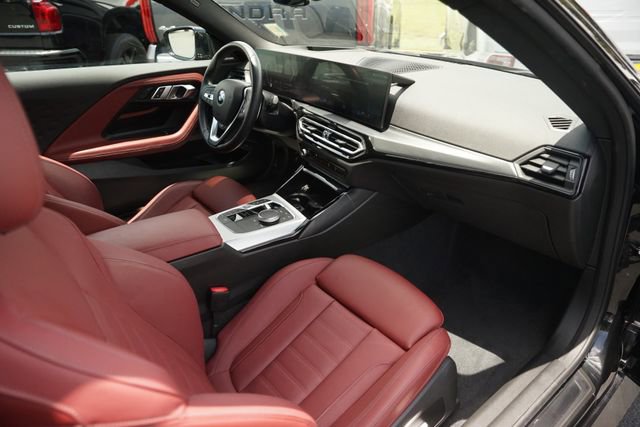 Used 2023 BMW 230i Coupe w/ Premium Package RWD image 14