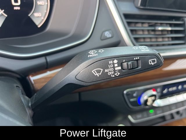 Used 2024 Audi Q5 e Premium Plus w/ Premium Plus Package image 16