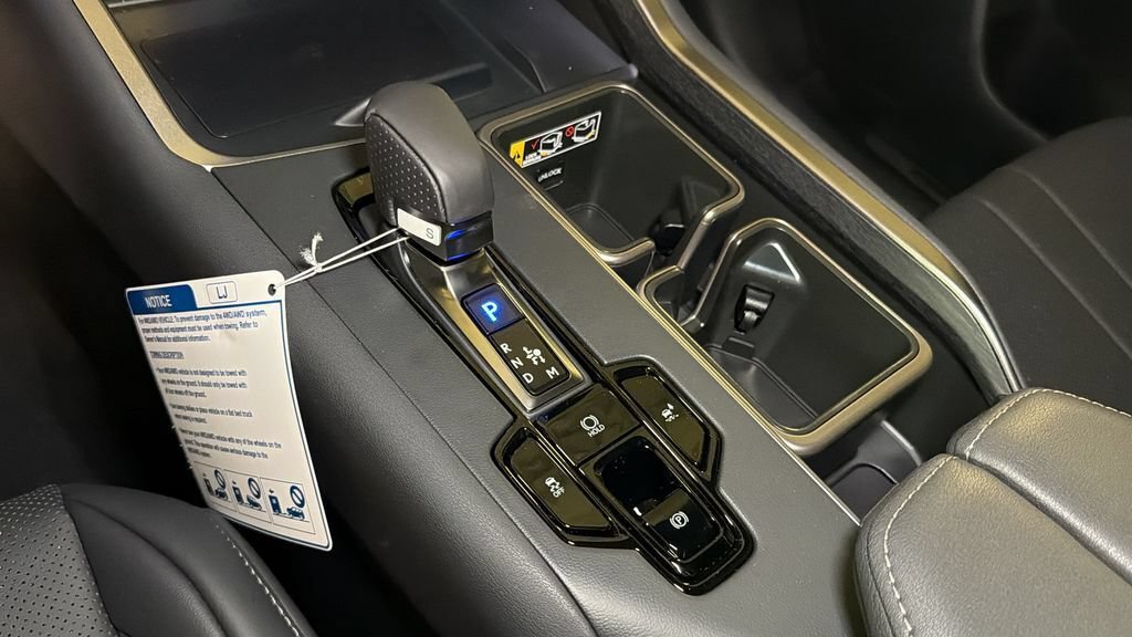 New 2026 Lexus TX 500h AWD image 25