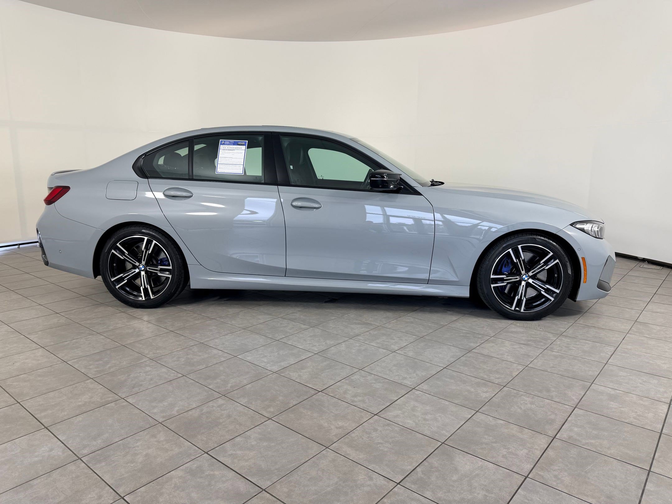 Used 2023 BMW M340i image 8