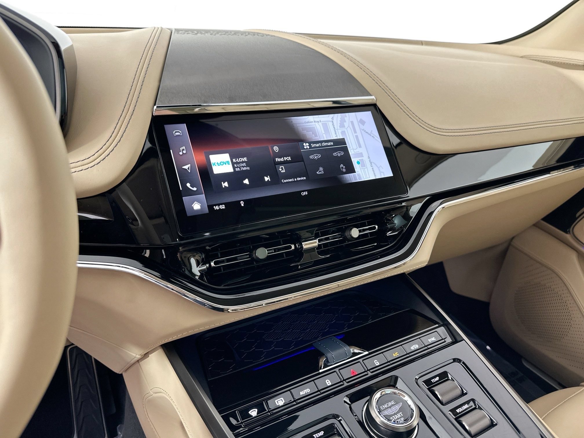 New 2026 Aston Martin DBX S AWD/4WD image 12